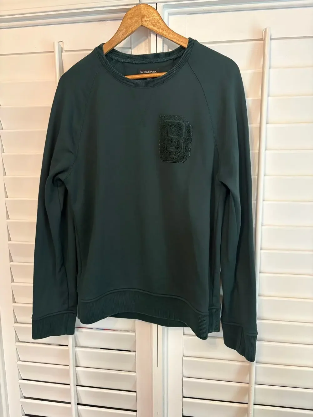 Banana Republic Green Sweatshirt Size Medium